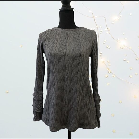 Bell Sleeves Grey Heather Cable Knit Sweater - Picture 4 of 6